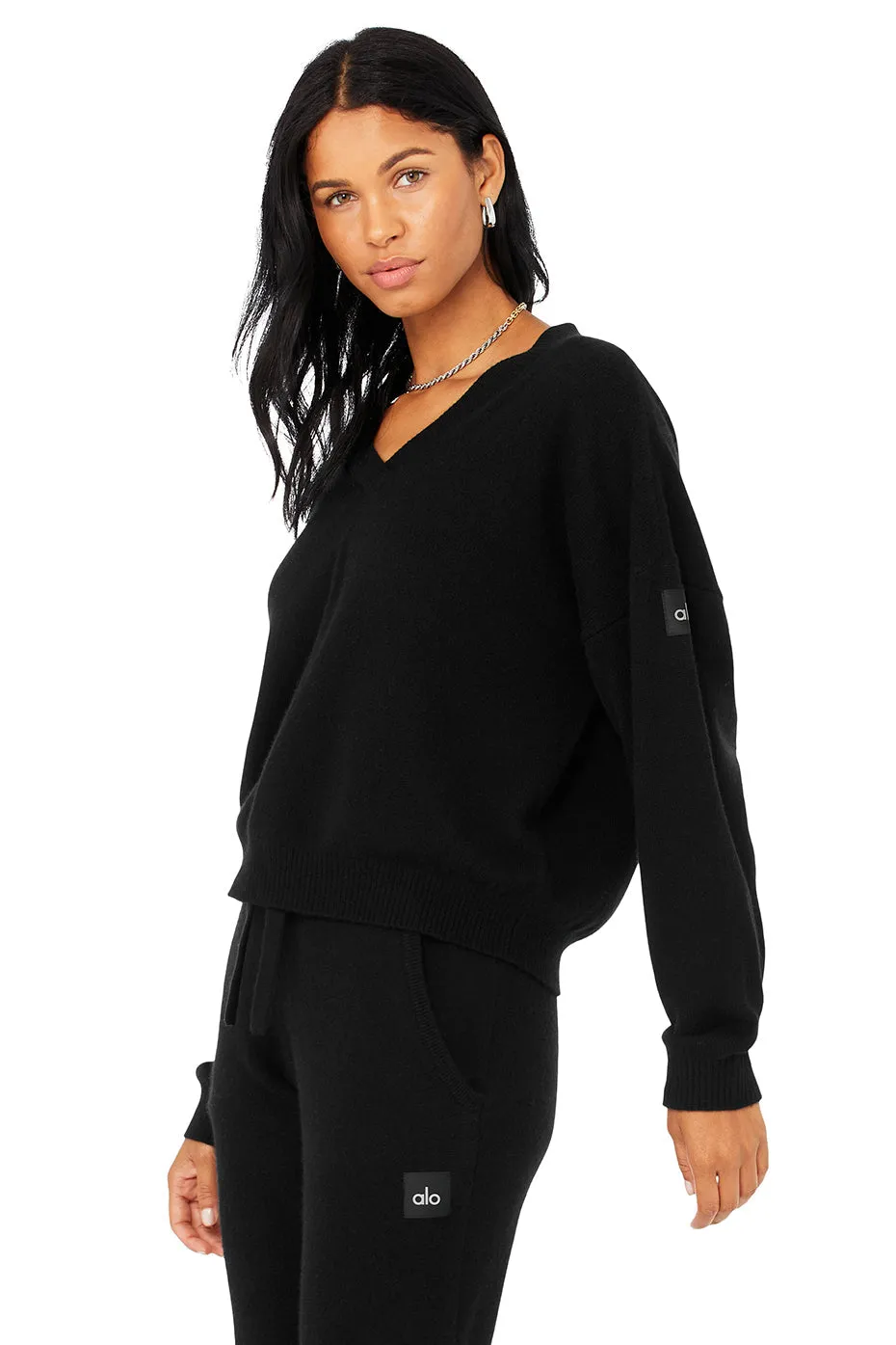 Cashmere Jet Set V-Neck Pullover - Black