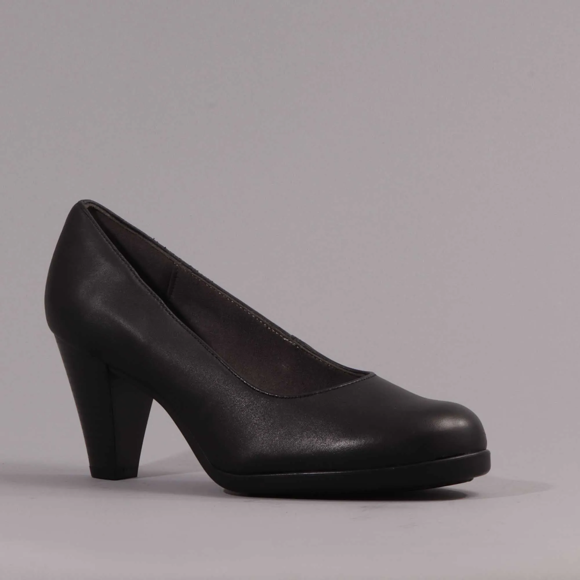 Court Shoe in Black - 12637