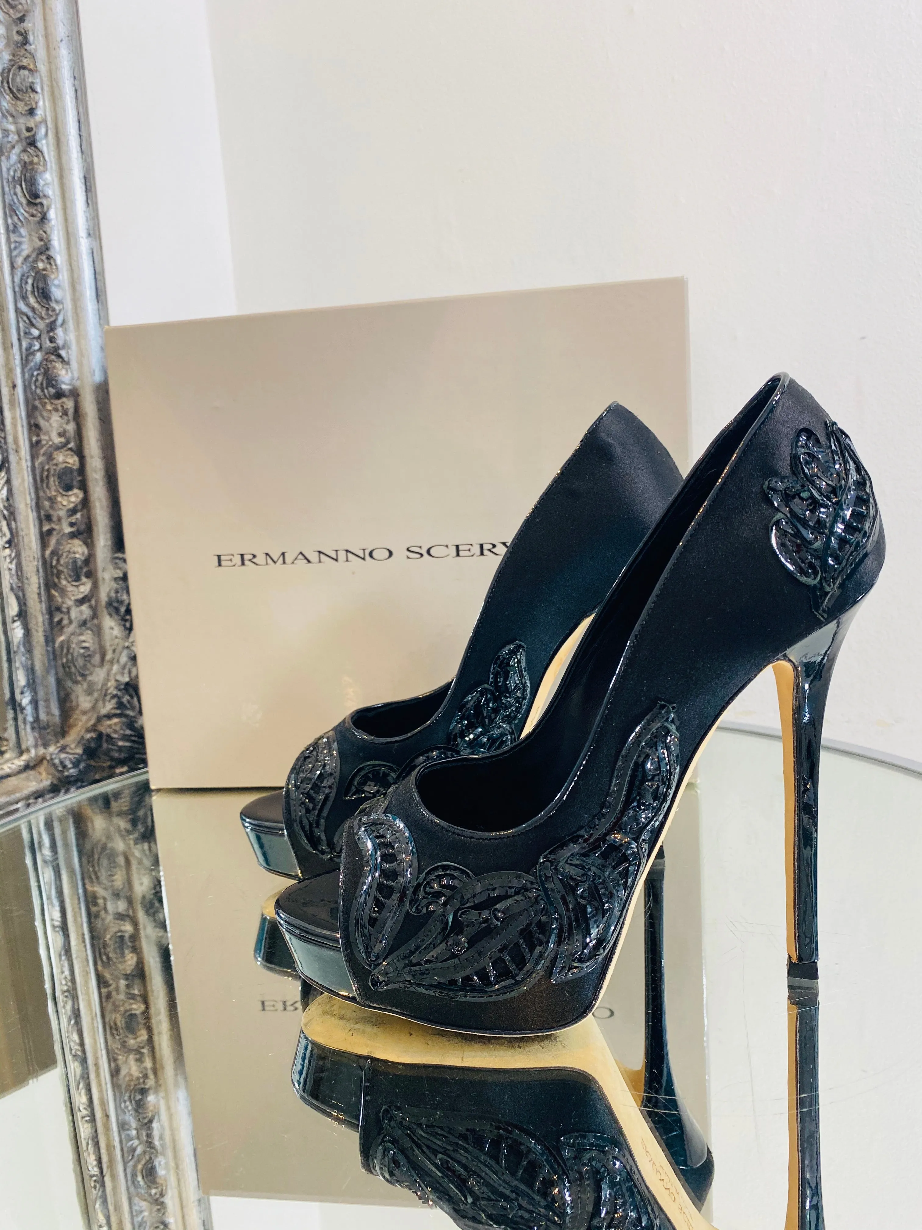 Ermanno Scervino Floral Embroidered Peep Toe Heels. Size 37