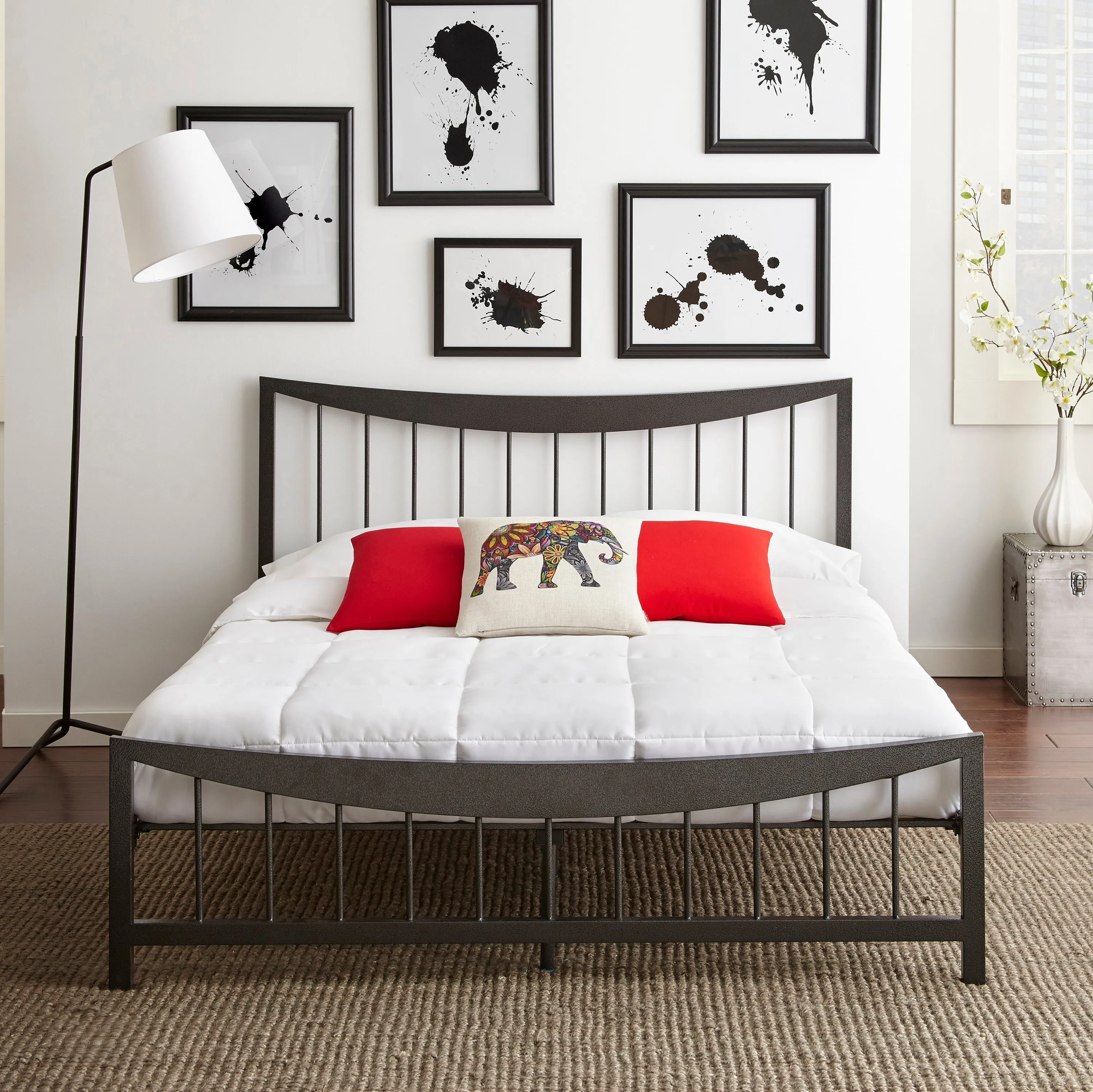 Sarah Metal Platform Bed